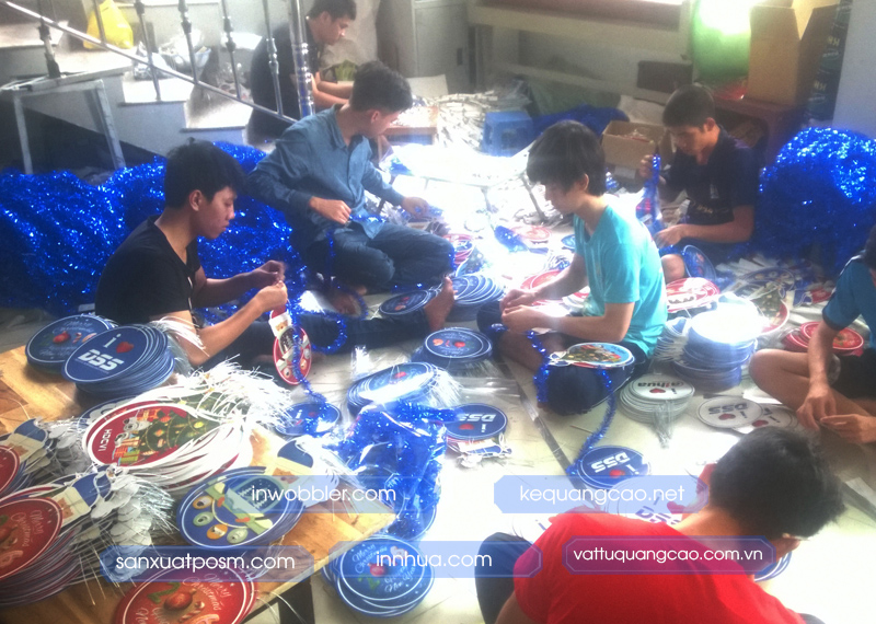 cờ treo quảng cáo cờ treo quảng cáo