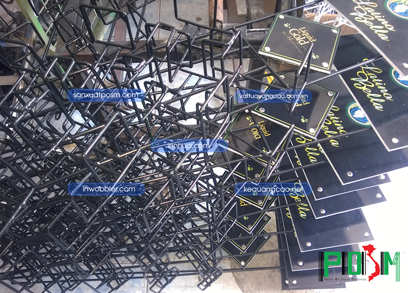 hanger quang cao sat hanger quang cao sat